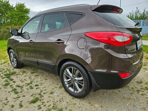 Hyundai ix35; 2.0 benzin 4x4 manuál - 10