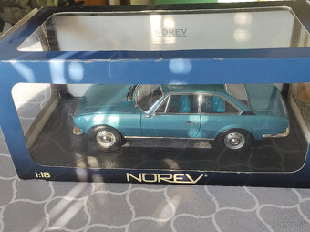 1:18 Peugeot 504 - 10