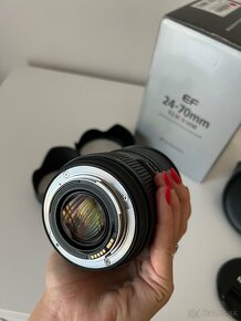 Canon EF 24–70 mm f/2,8 v super stave - 10