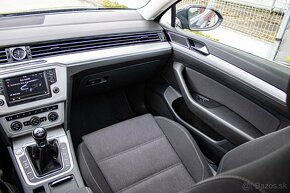 Volkswagen Passat Variant 2.0 TDI BMT Comfortline - 10