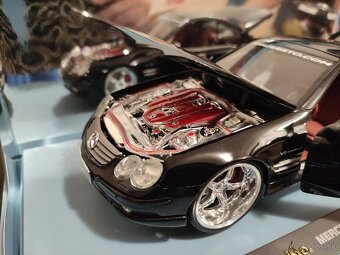 Prodám model 1:18 mercedes benz SL55 AMG - 10