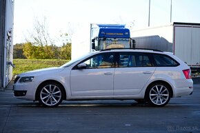 Škoda Octavia Combi 2.0TDI DSG Business - 10