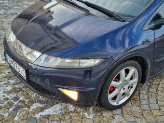 Honda Civic 8g 2.2I-CDTi - 10