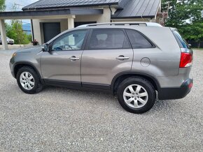 KIA SORENTO 2,2CRDi 4x4 - 10