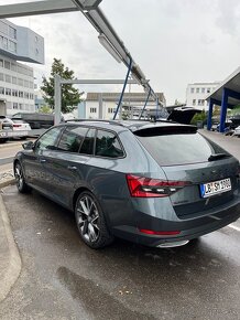 Skoda Superb 1.4 TSI iV DSG COMBI SPORTLINE - 10