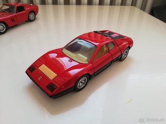 1:24 Bburago 4ks Ferrari modelov - 10