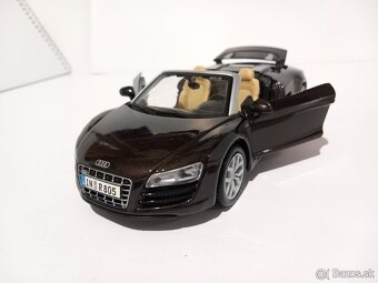 1:24 Audi R8 5.2 V10 Spyder - 10