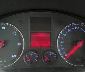 Volkswagen GOLF V 1,9TDi - 10