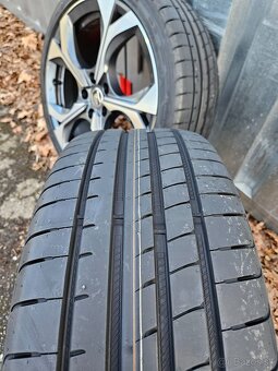 Nová letní alu kola Elias 19" Škoda Octavia IV RS 225/40 R1 - 10