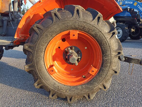 Malotraktor Kubota B6001 s rotavátorom - 10