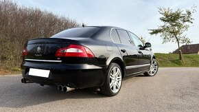 Škoda Superb II 3.6 FSI V6 DSG 4x4 Elegance - 10