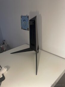 Herný monitor ALIENWARE (240Hz) - 10