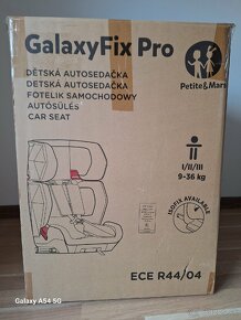 PETITE&MARS Autosedačka Galaxyfix Pro Black (9-36 kg) - 10