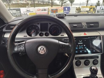 Volkswagen Passat Variant Combi 103kw Manuál - 10