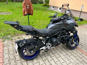 Yamaha Niken 85kw neobvyklá športovo-turistická motorka - 10