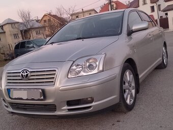 Toyota avensis - 10