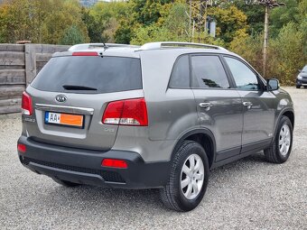 KIA SORENTO 2,2CRDi 4x4 - 10