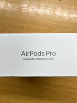 Apple AirPods Pro s MagSafe puzdrom (USB-C) - 10