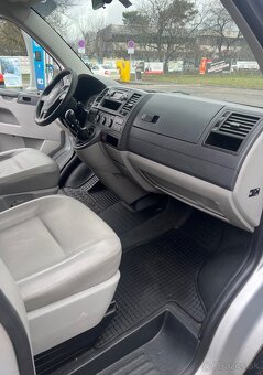 VW caravelle 2.0 T5 9 miestne - 10