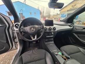 Mercedes benz B180 - 10