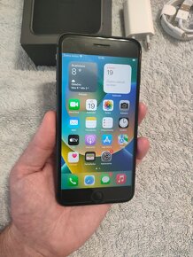 Apple iphone 8 plus 64GB Black - 10