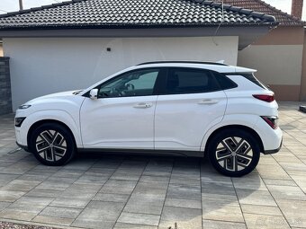 Hyundai Kona EV electric - 10