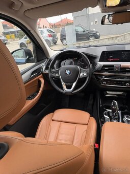 BMW X3 30i XDrive - 10