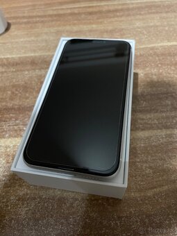 iPhone Xr 64gb - 10