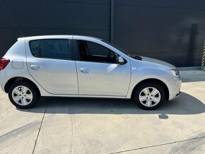 Dacia Sandero  Artica. - 10