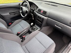 Škoda Octavia Combi 1.9 TDI PD 4x4 ELEGANCE (101PS) - 10