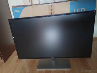 32 '' monitor AOC Q3279VWFD8 s poskodenou obrazovkou - 10