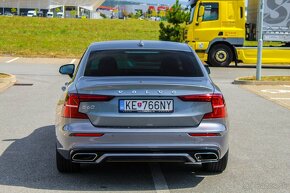 Volvo S60 T4 2.0 190k R-design Geartronic - 10