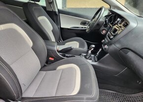 Kia Cee´d 1.6-TOP STAV -VÝBAVA-SERVIS - 10