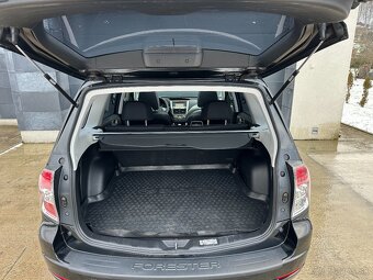 Subaru Forester 2.0-4x4-108kW-r.v 2010-222000km - 10