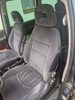 Volkswagen Sharan 1.9TDI - 10