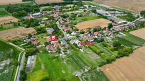 Nehnuteľnosť Holice - Na predaj stavebný pozemok o rozlohe 2 - 10