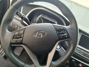 HYUNDAI TUCSON CRDI STYLE - LEN 78300KM - 10