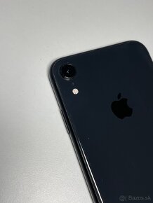 iPhone XR - 10