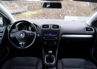 Volkswagen Golf 1.4TSi 90kW HIGHLINE PĚKNÝ VŮZ benzín - 10