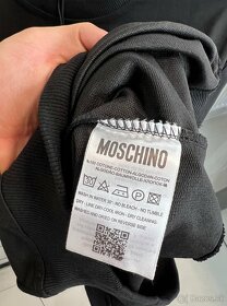 Moschino mikina 11 - 10