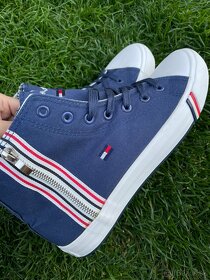 Tmavomodré Tommy Hilfiger tenisky - 10