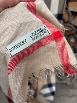 Burberry, Louis Vuitton šál - 10