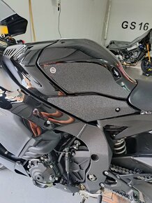 Predam Yamaha R1 rok 10/2020.Len 3000tis km - 10