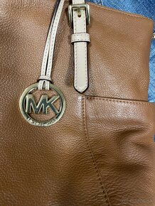 Kožená kabelka Michael Kors - 10