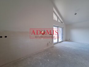 Predáme 4izbový bungalov 140m2 Cestice, obecná voda, ČOV, le - 10