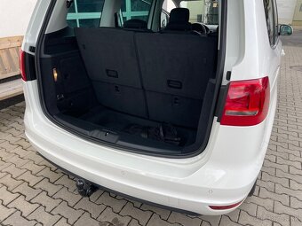 Predám VW SHARAN 2.0 TDi 4x4 7 miest Webasto ťažné - 10