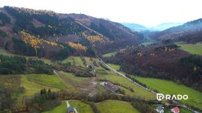 RADO | Obrovský slnečný pozemok v malebnom prostredí obce Zu - 10