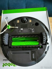 iRobot Roomba i7 (i7156) strieborný 2x použitý, vyčistený - 10