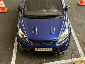 1:18 2009 FORD Focus RS - OttOmobile Limited Edition - 10