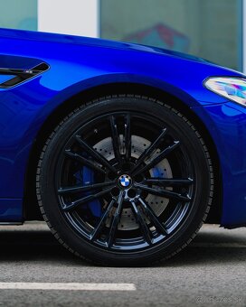 BMW M5 Marina Bay Blue - 10